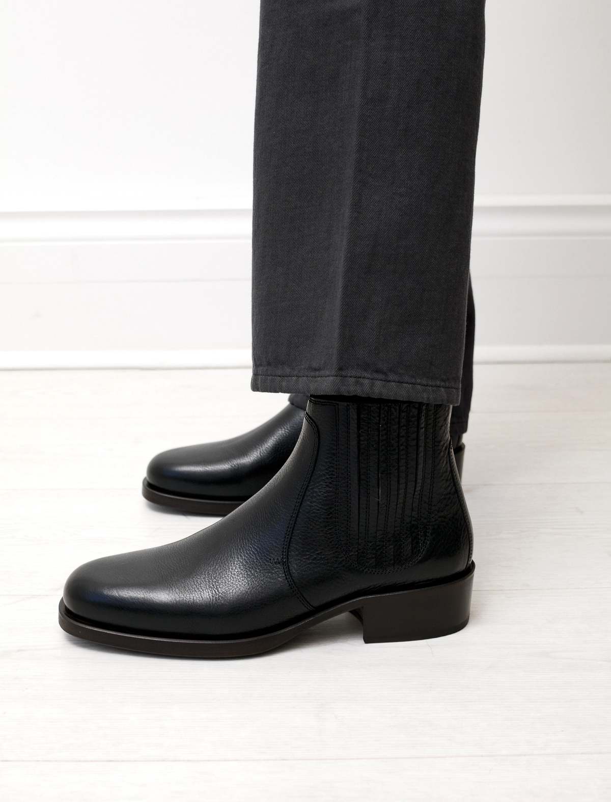 Lemaire Chelsea Boots - Black | Garmentory