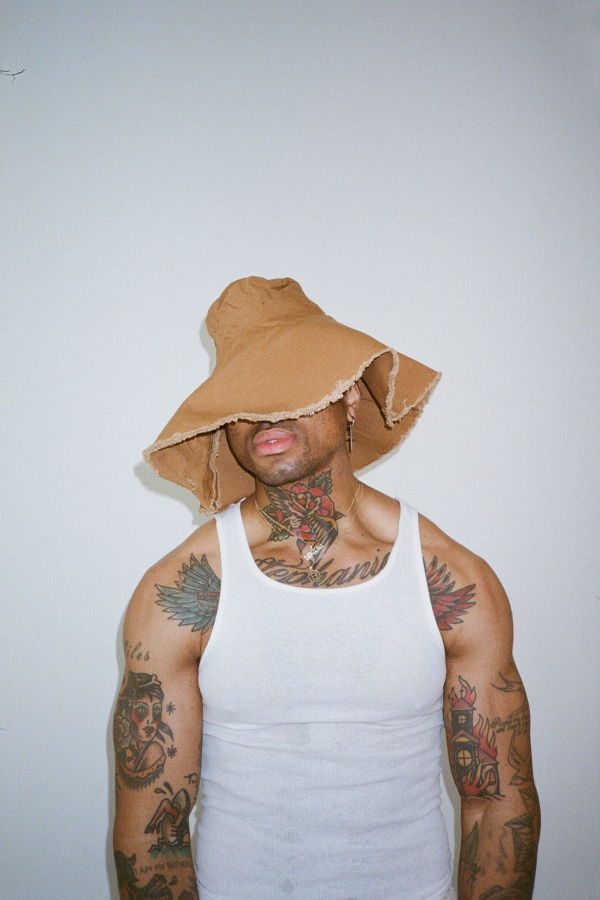 Ashley Rowe Xl Bucket Hat - Brown