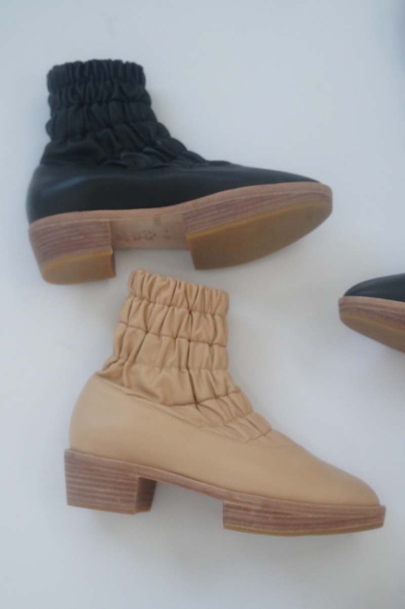 Beklina Aya Gathered Platform Boot - Black