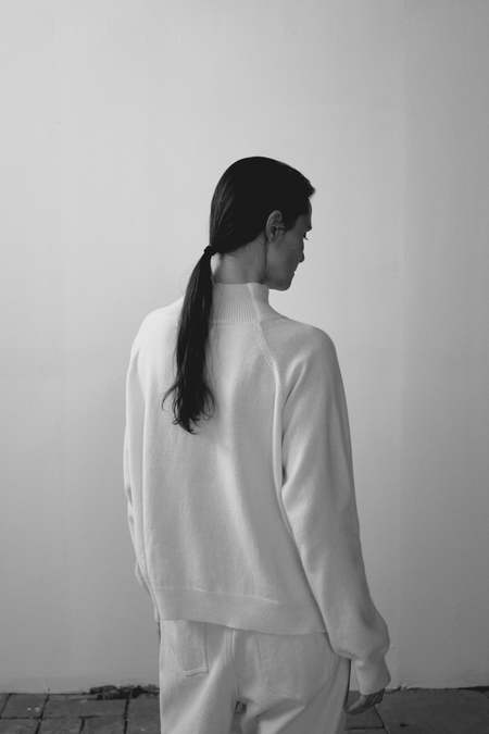 Cordera CASHMERE TURTLENECK SWEATER - NATURAL