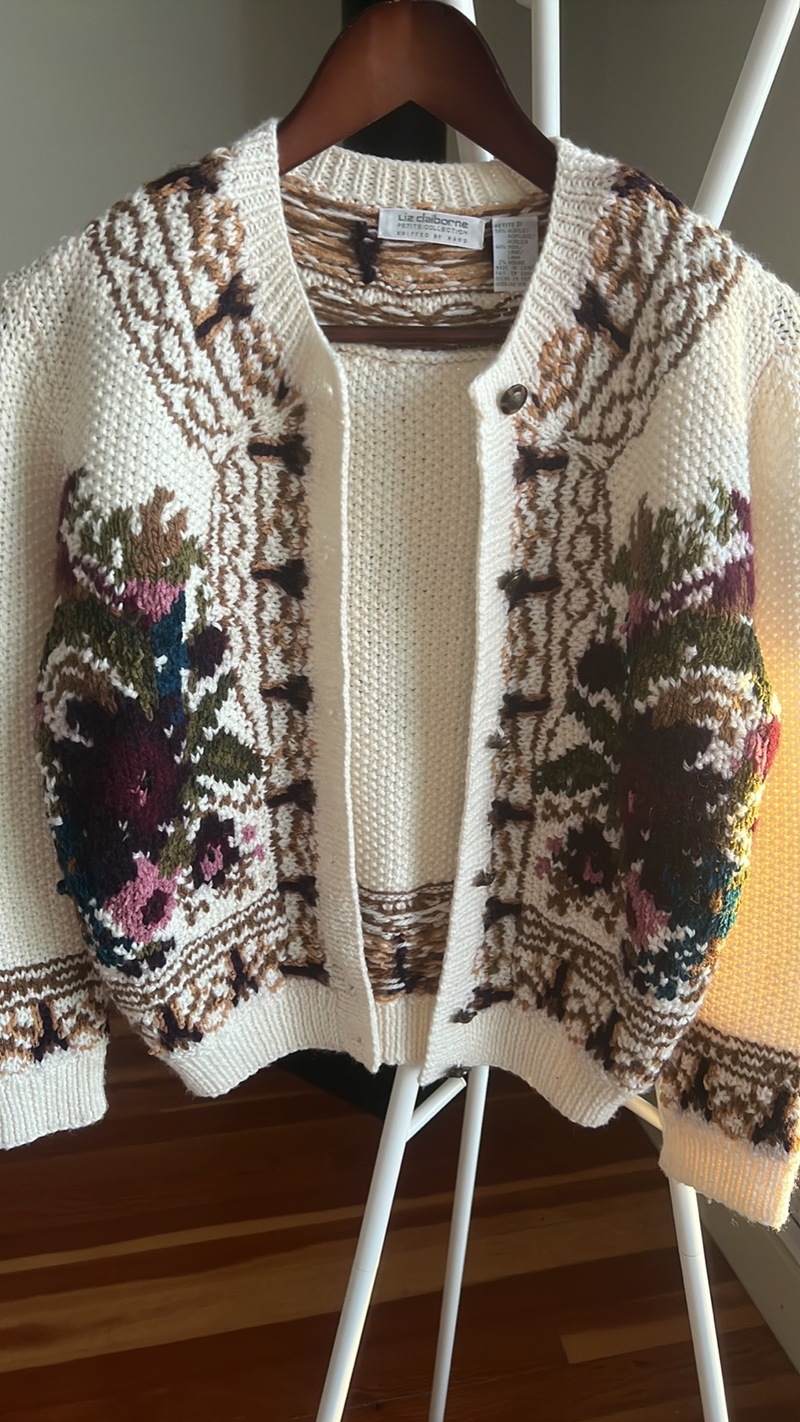 Liz Claiborne petite cardigan on Garmentory