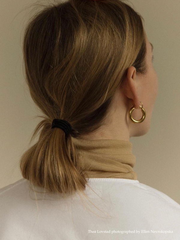 Common Muse Freja Medium Hoop Earrings | Garmentory