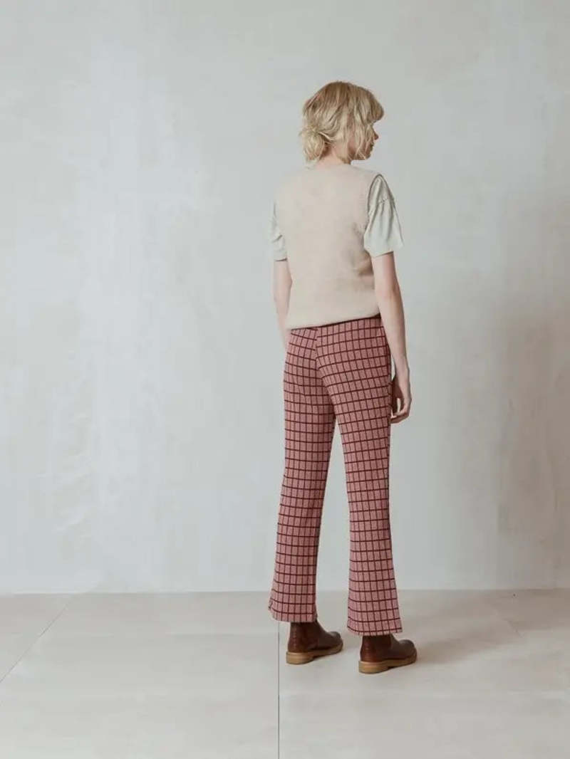 Indi & Cold Plain Wool Vest - Beige