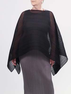 Pleats Please by Issey Miyake Basic Madame T - Black | Garmentory