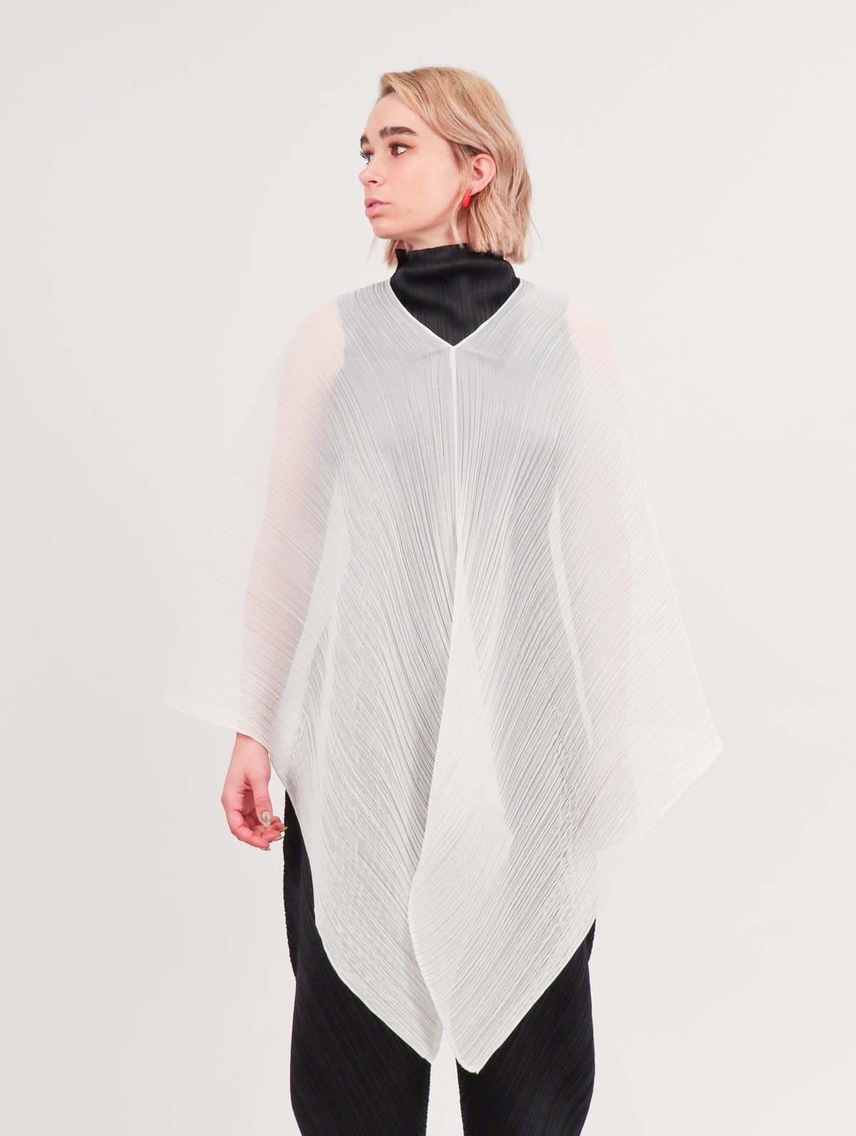 【WHITE】PLEATS PLEASE BASIC MADAME-TSMALL Pleats Please by Issey Miyake Basic Madame T - White | Garmentory