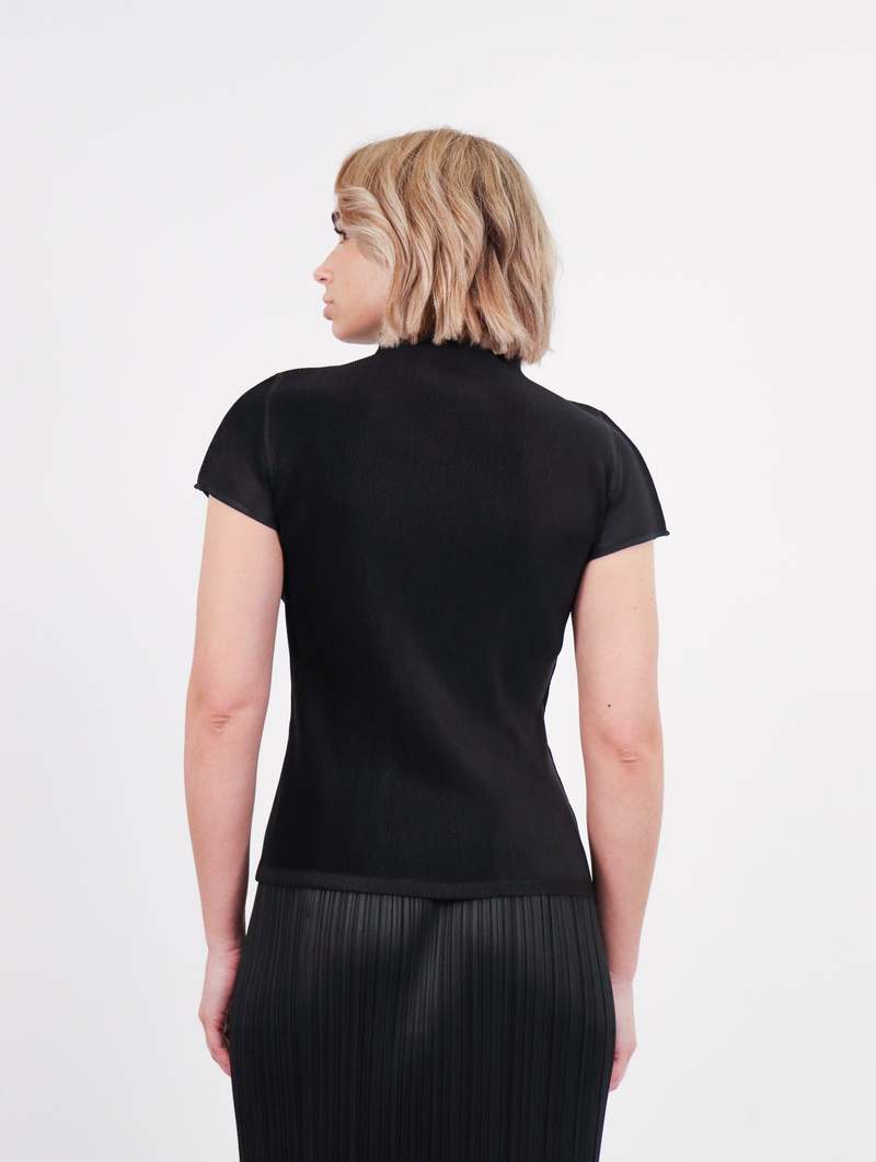 トップス PLEATS PLEASE ISSEY MIYAKE MIST BLACK Pleats Please Issey Miyake Black Mist Basics High Neck Tshirt