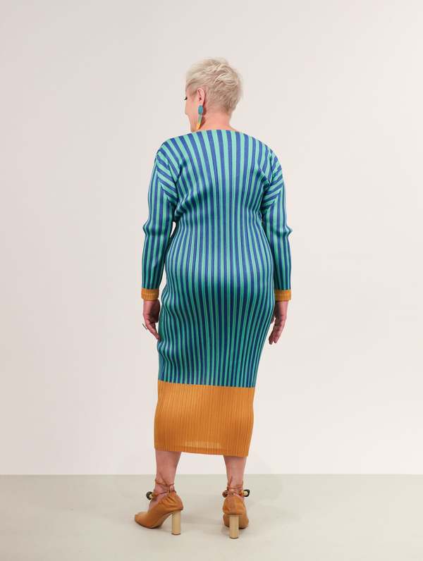 Pleats Please by Issey Miyake Upbeat Dress - Green | Garmentory 