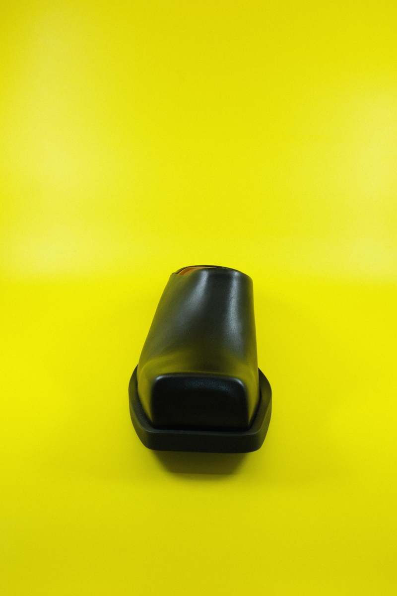 【関税＆送料込み】Marni Square Toe Sabots Marni Leather Square Toe Sabot Mule - Black | Garmentory