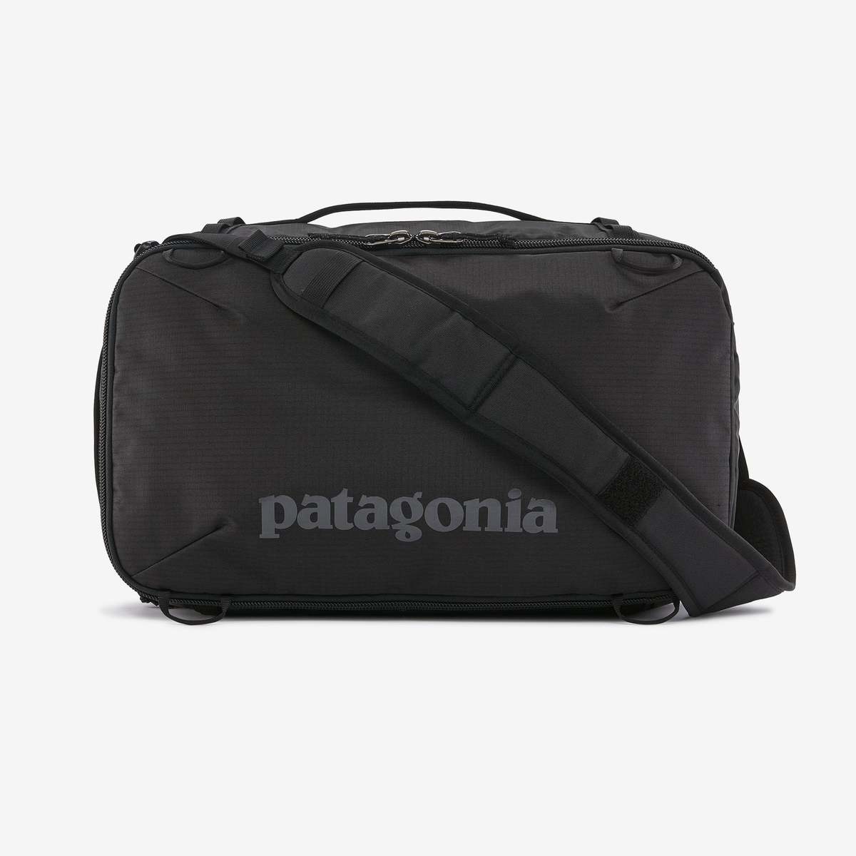 patagonia black hole 12 Duffel 40L V12 Outdoor on size meets most airline and train cabin requirements Patagonia Black Hole Pack 32L