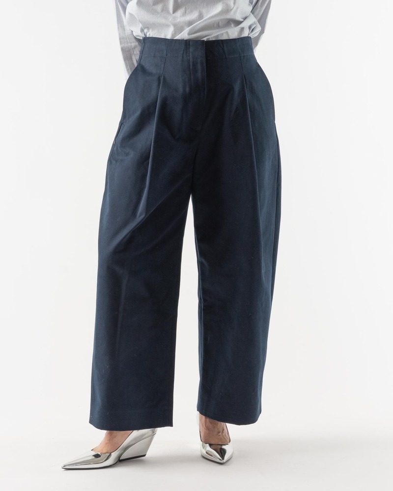Studio Nicholson Dordoni Deep Pleat Volume Ankle Pant in Dark Navy