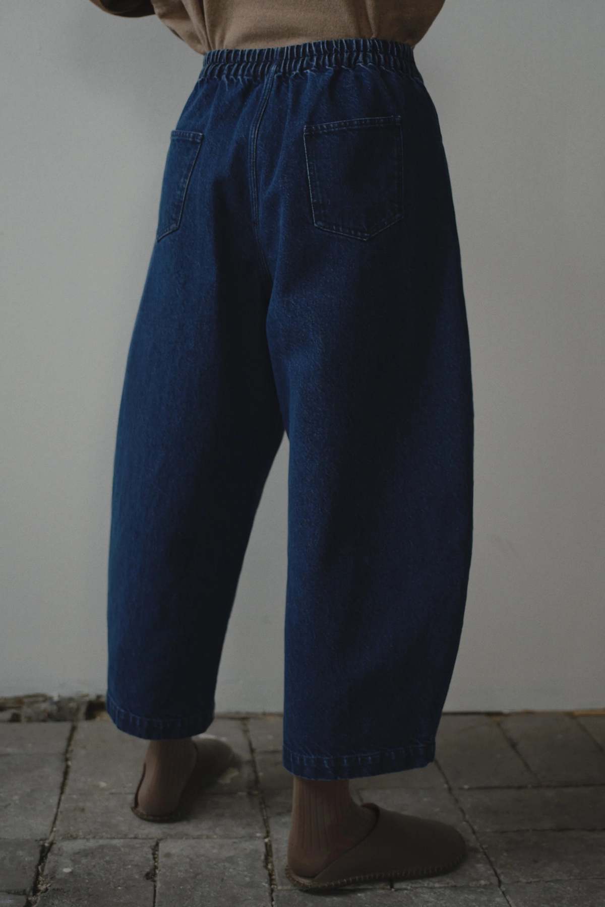 CORDERA (コルデラ) curved leg pants denim Cordera Curved Leg Pants, Denim – Glasswing