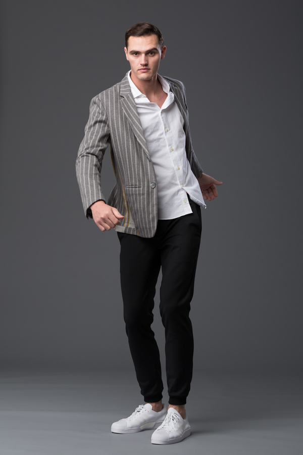 GARCIAVELEZ - Pinstripe Scafolded Blazer (EXCLUSIVE) GARCIAVELEZ - Pinstripe Scafolded Blazer (EXCLUSIVE)