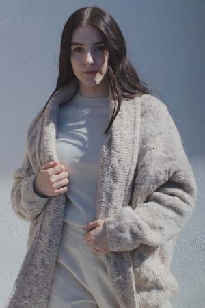 【LAUREN MANOOGIAN】HANDKNIT CABLE カーディガン Lauren Manoogian Handknit Cable Cardigan - Aspen | Garmentory