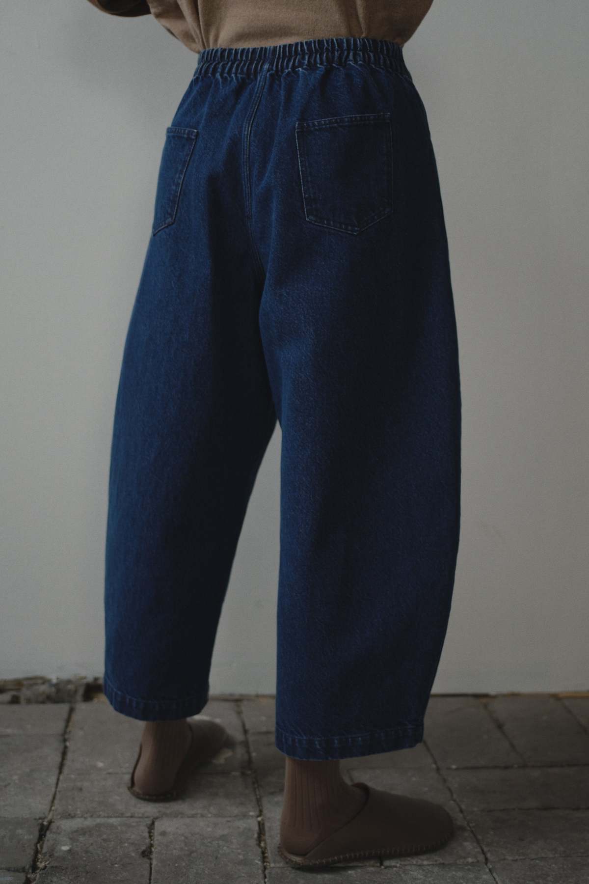 パンツ CORDERA curved leg pants denim Cordera Curved Leg Pants - Denim | Garmentory