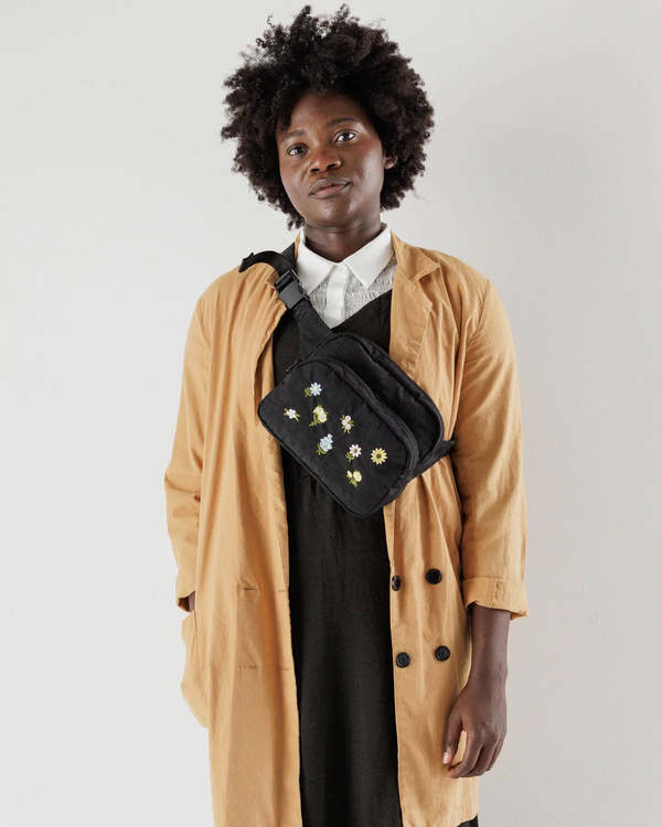 BAGGU Fanny Pack Black Ditsy Floral Garmentory