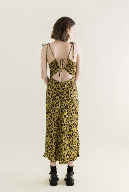 Bronze Age FLORAL HEARTBREAK SLIP DRESS - AMBER FLORAL