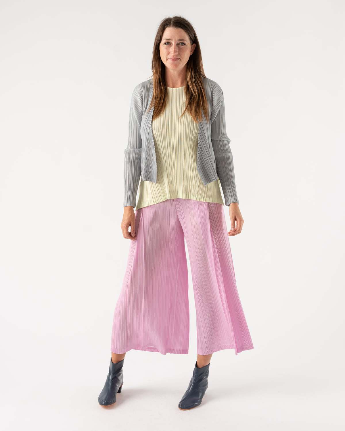 トップス PLEATS PLEASE MONTHLY COLORS : SEPTEMBER MONTHLY COLORS : SEPTEMBER” Available in September The