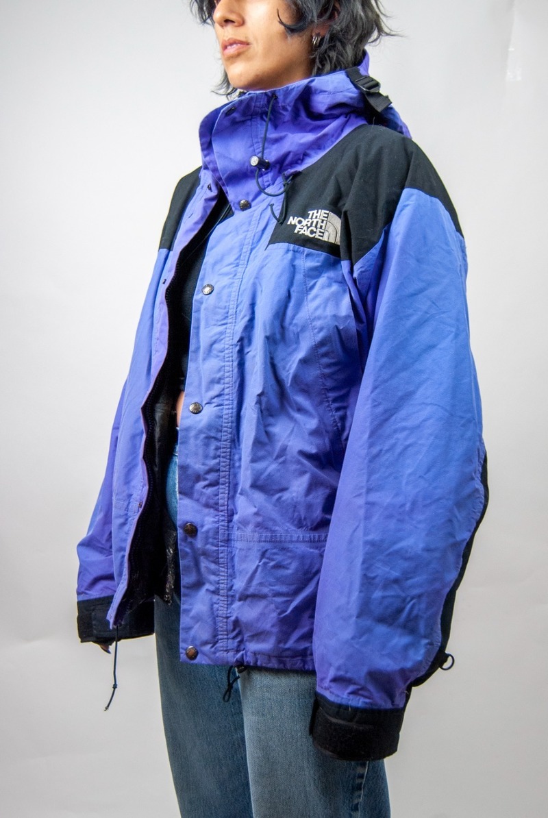 GQ1062◇THE NORTH FACE : 90's GORE-TEX Vintage 90's North Face Gore-Tex Red Mountain Jacket Large