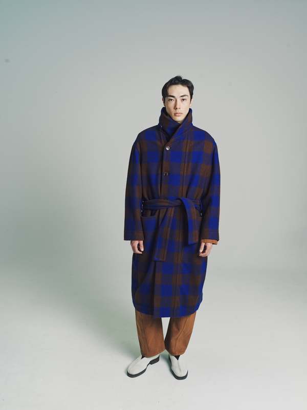 Lemaire Virgin Wool Bathrobe Coat - Brown/Electric Blue | Garmentory