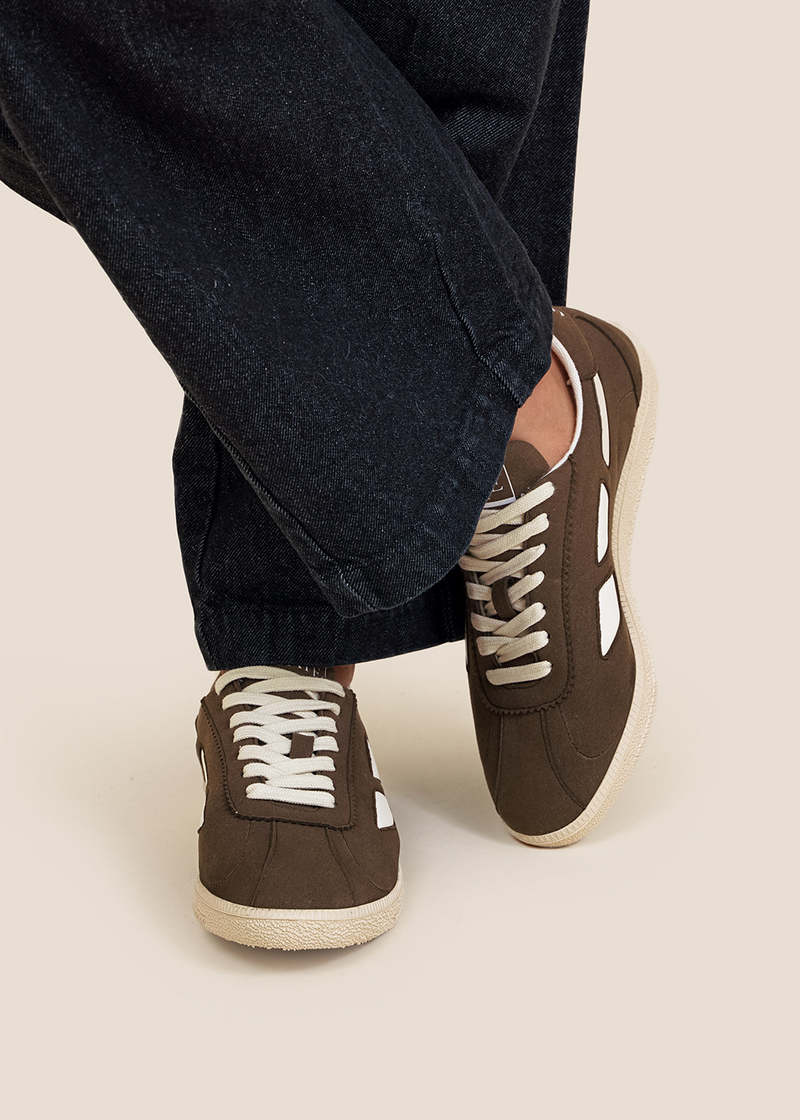 SAYE Modelo '70 Vegan スニーカー 送関込 Saye Vegan Modelo 70 Sneakers - Olive Green | Garmentory