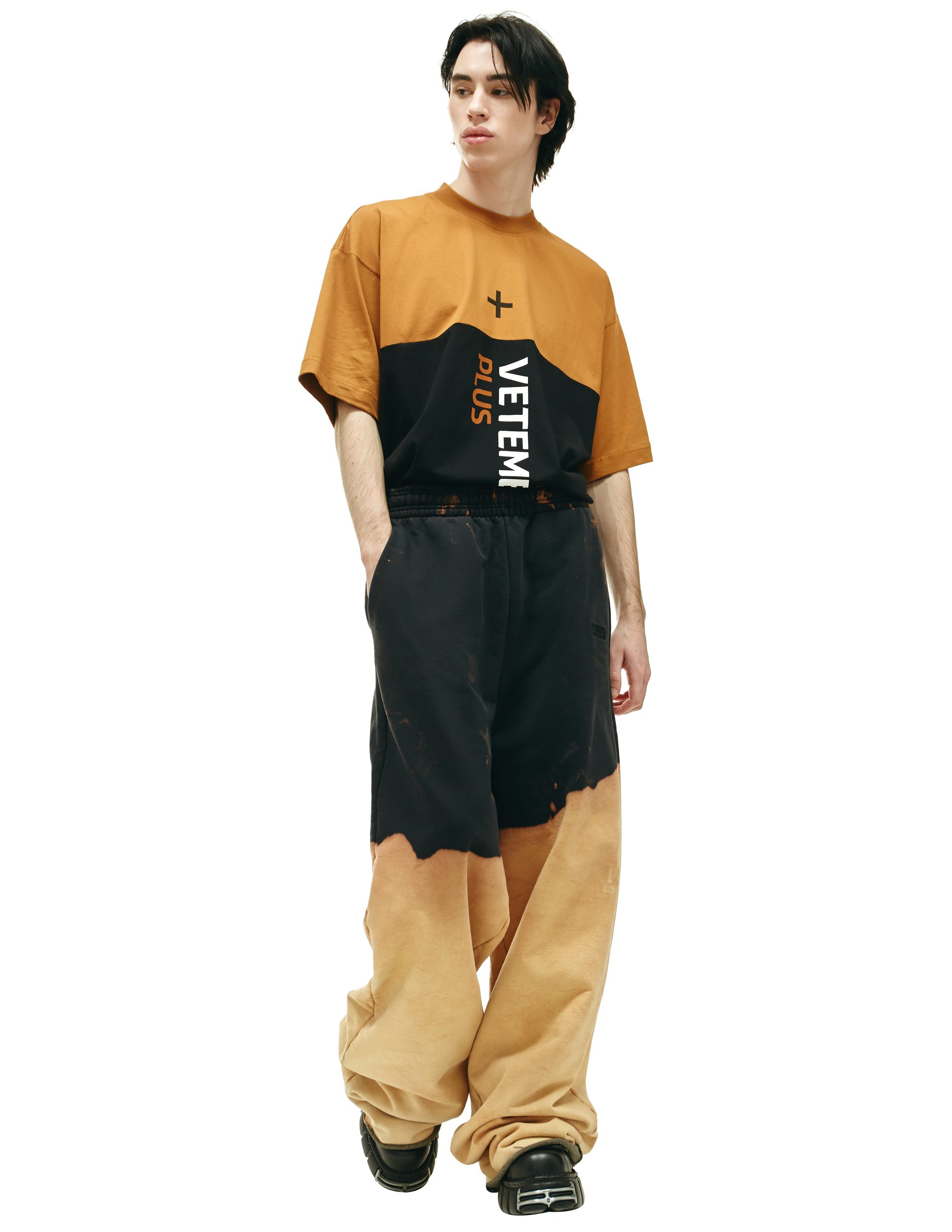 VETEMENTS Bleached effect sweatpants Black