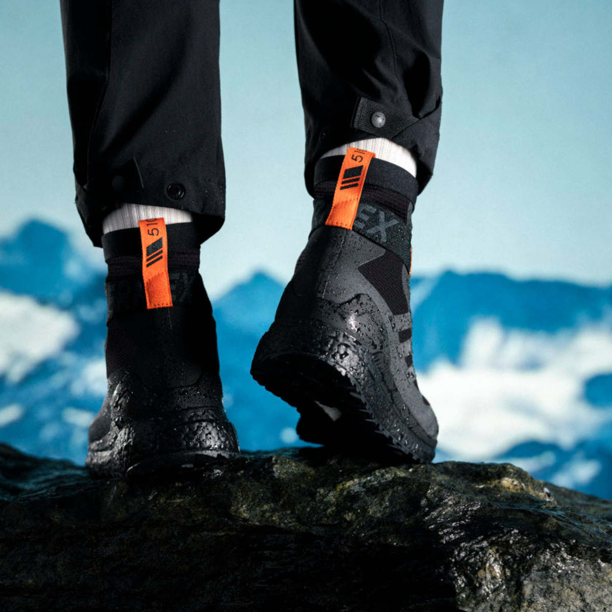 Adidas Terrex Free Hiker COLD RDY Hiking Boots - Core Black / Core Black / Orange - Image 5 of 19