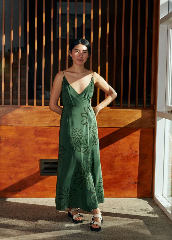 Mia Dress (Cosmos Green) | Garmentory