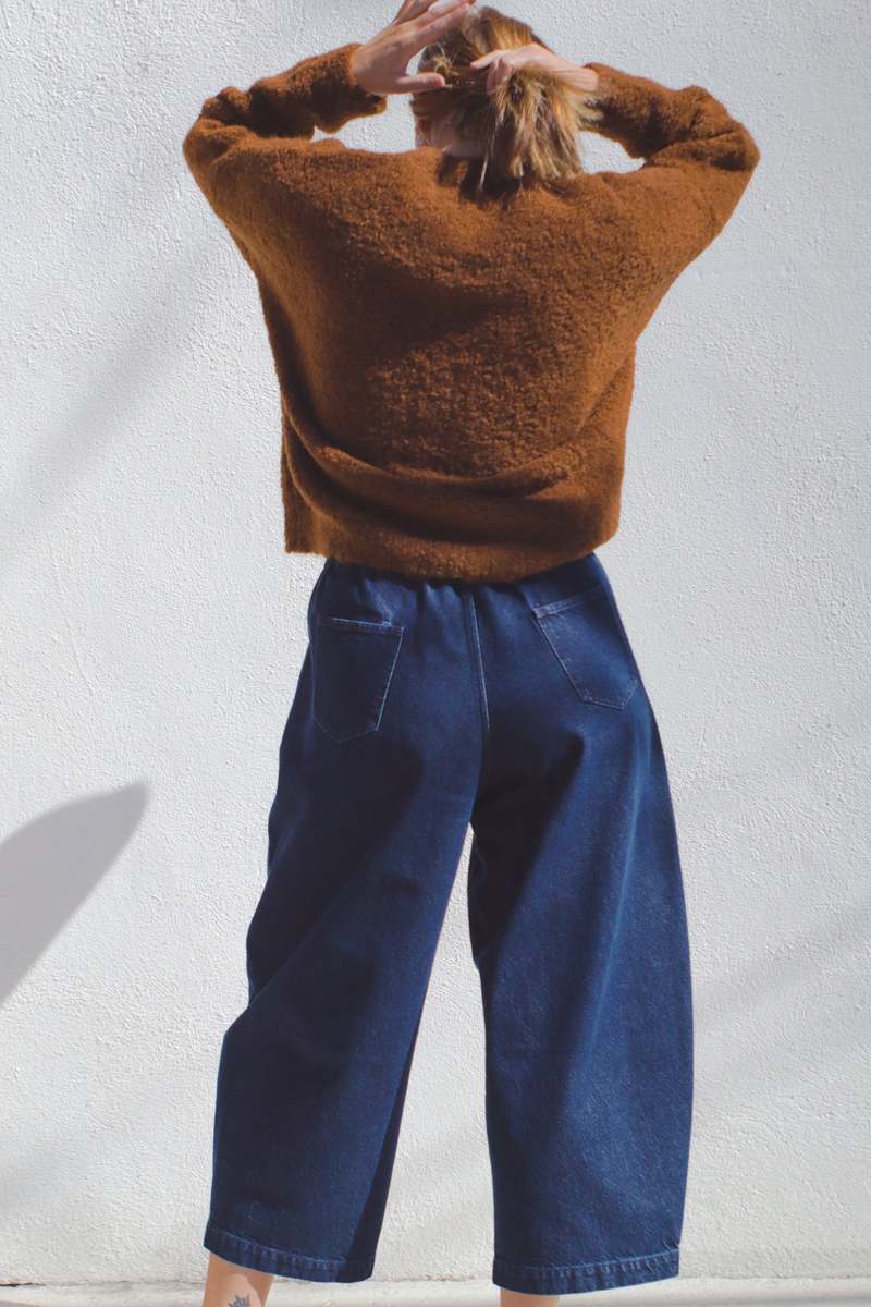 CORDERA (コルデラ) curved leg pants denim Cordera Curved Leg Pants, Denim – Glasswing