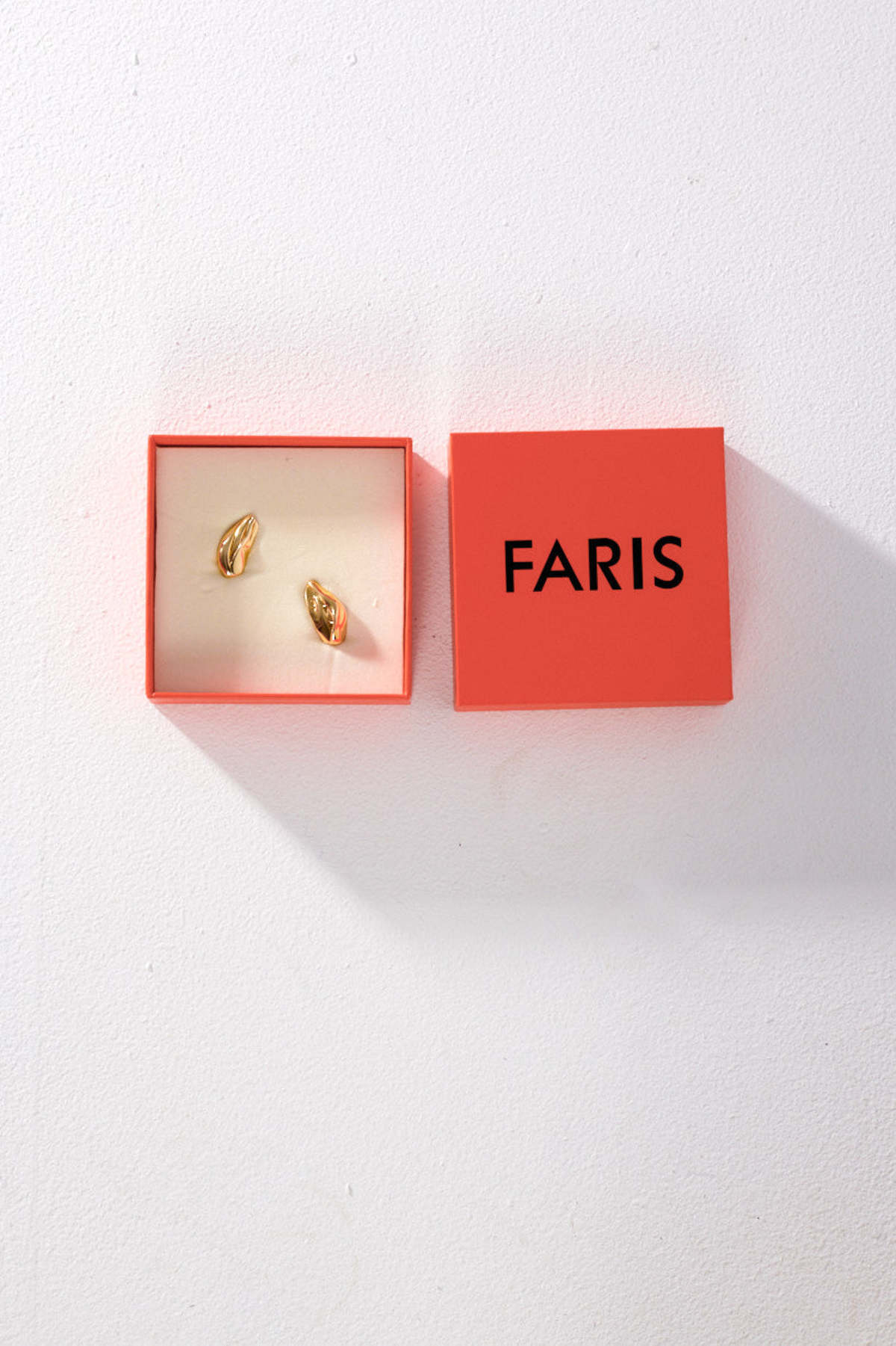FARIS Crease Cap Earrings | Garmentory