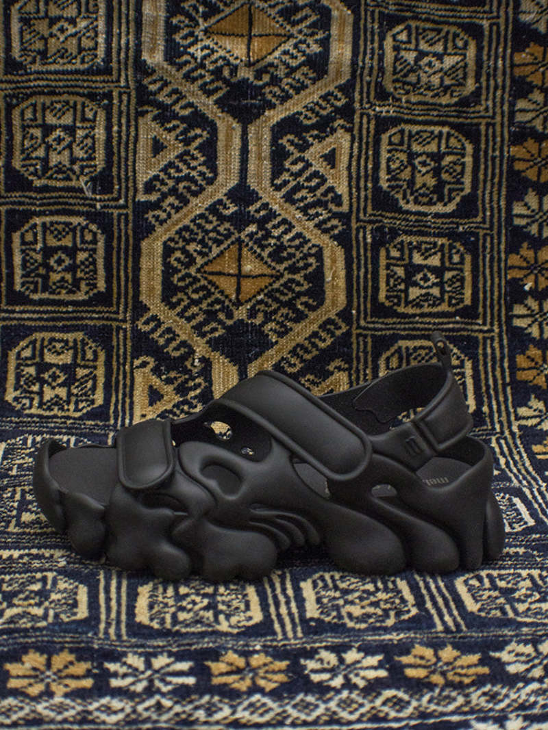 【直営店買付】melissa・Puff Sandal + Collina Strada サンダル Melissa】Puff Sandal + Collina Strada サンダル (Melissa