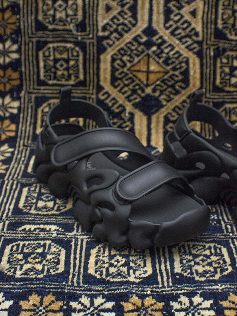 Collina Strada x Melissa Puff Sandal - Matte Black | Garmentory