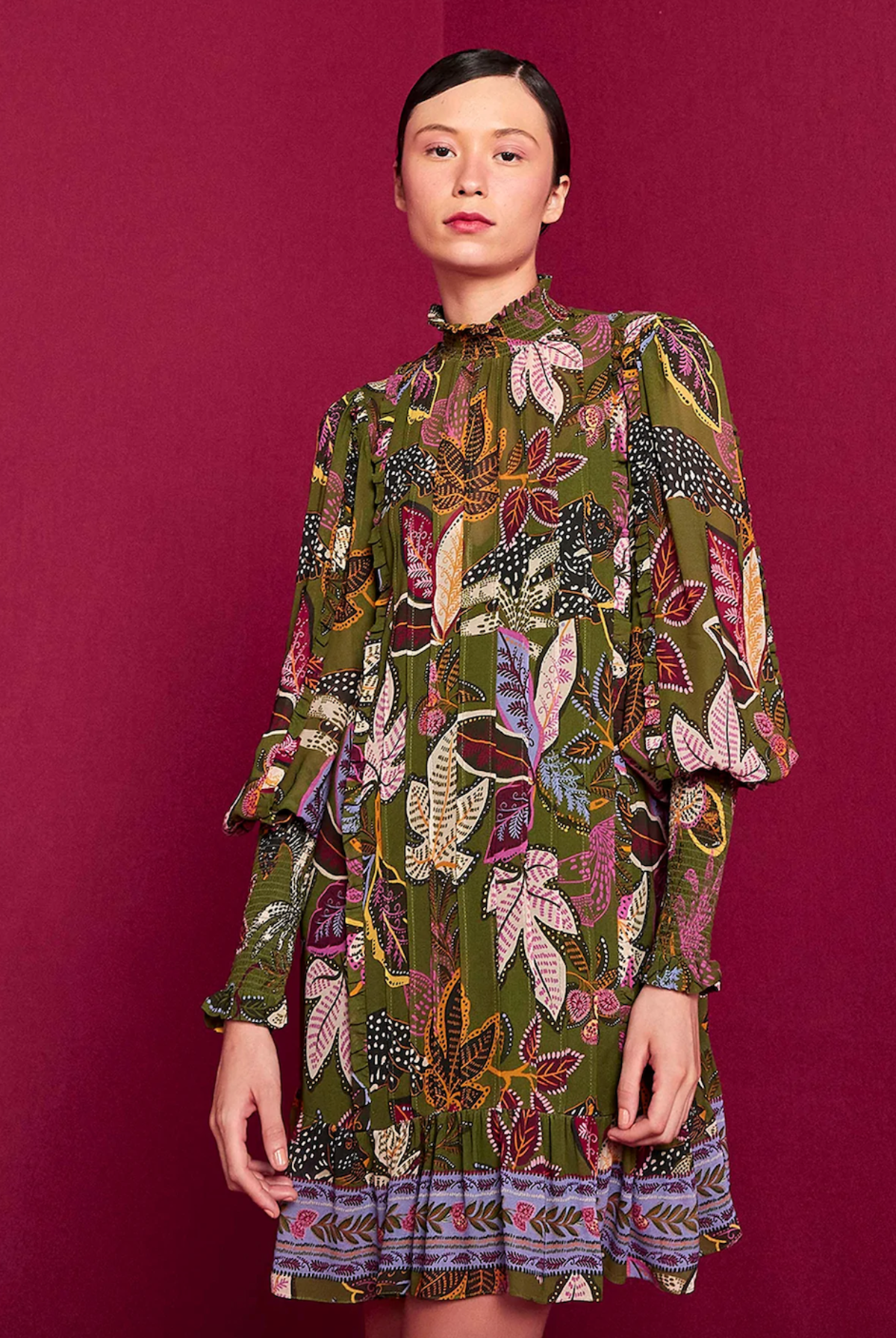 green emerald velvet dress Gari Dress In Jungle Green main image 0