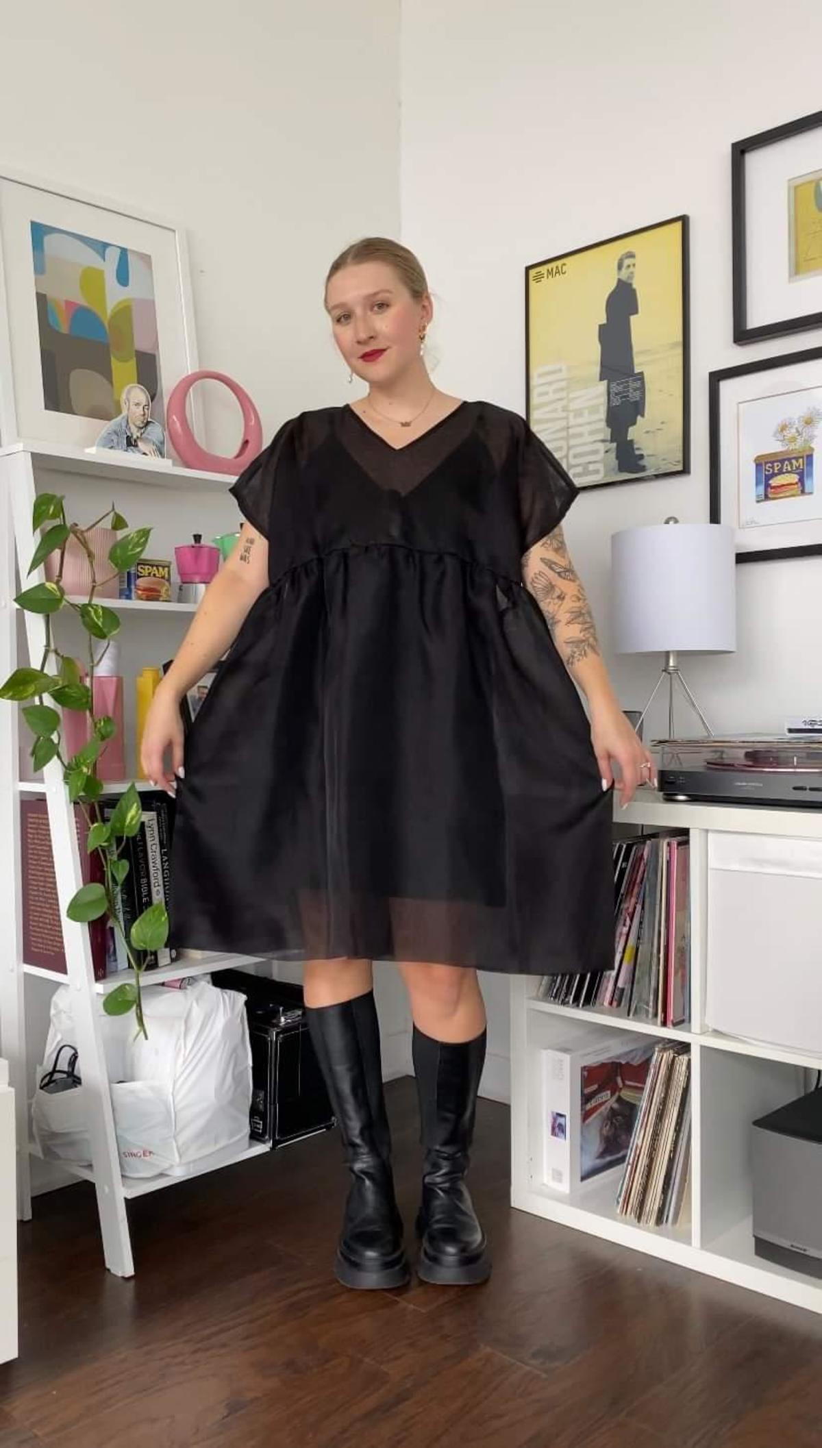 Noémiah Tulip Dress - Black - Image 2 of 17