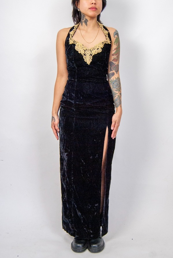 90s black velvet dress 90s Be Smart Black and Purple Floral Velvet Strappy Dress - Evening