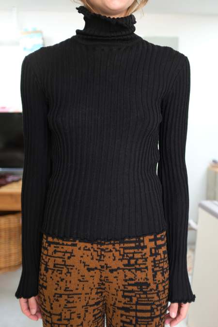 Beklina Merino Ribbed Turtleneck - Black