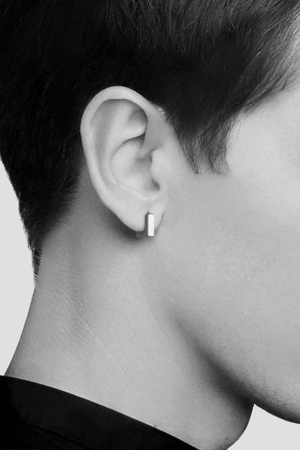 Miansai Scatola Huggie Earring - Gold Vermeil