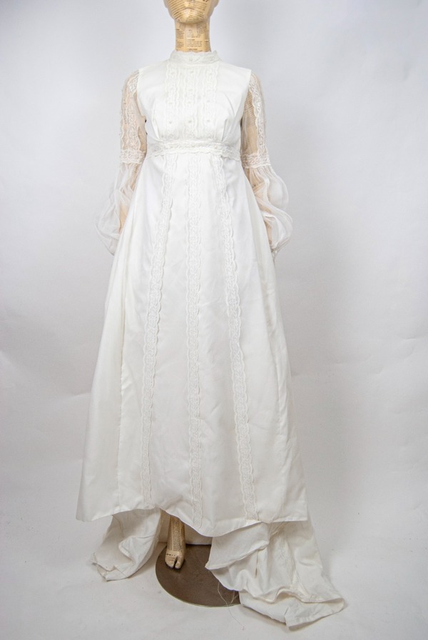 60s/70s juliet sleeve wedding gown | Garmentory