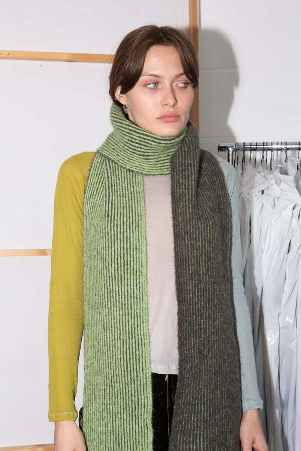 Paloma Wool マフラー PRIMA-Verde Khaki Claro – paloma wool