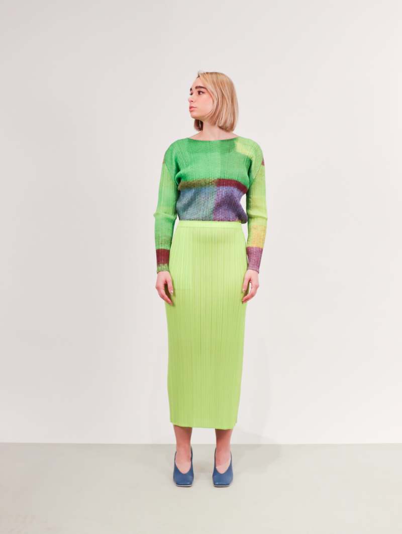 PLEATS PLEASE BASICS スカート 3 PLEATS PLEASE BASICS スカート 3 - メルカリ