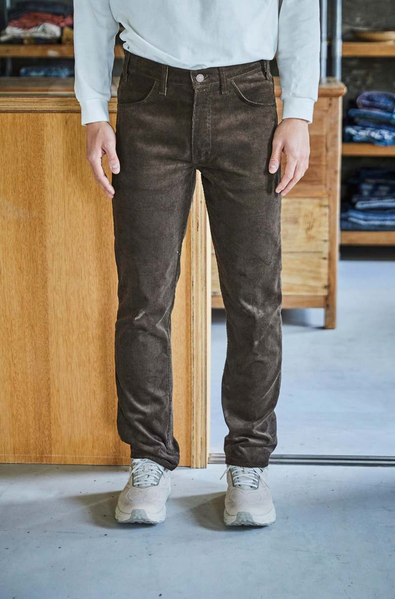 【orslow】定番 107 Ivy Jeans/Corduroy Pants Orslow 107 IVY FIT SLIM CORDUROY - Coffee Brown | Garmentory