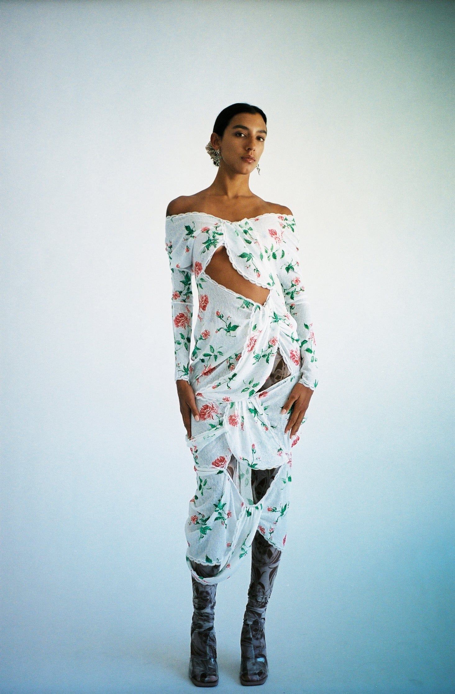 Yuhan-Wang-Rose-Knotted-Dress-