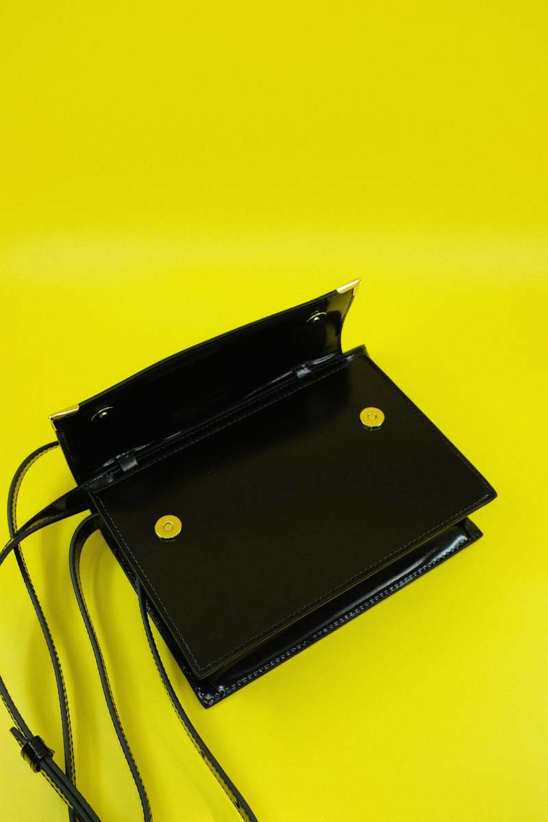 Ernest W. Baker Leather Gold Edge Messenger Bag - Black | Garmentory 