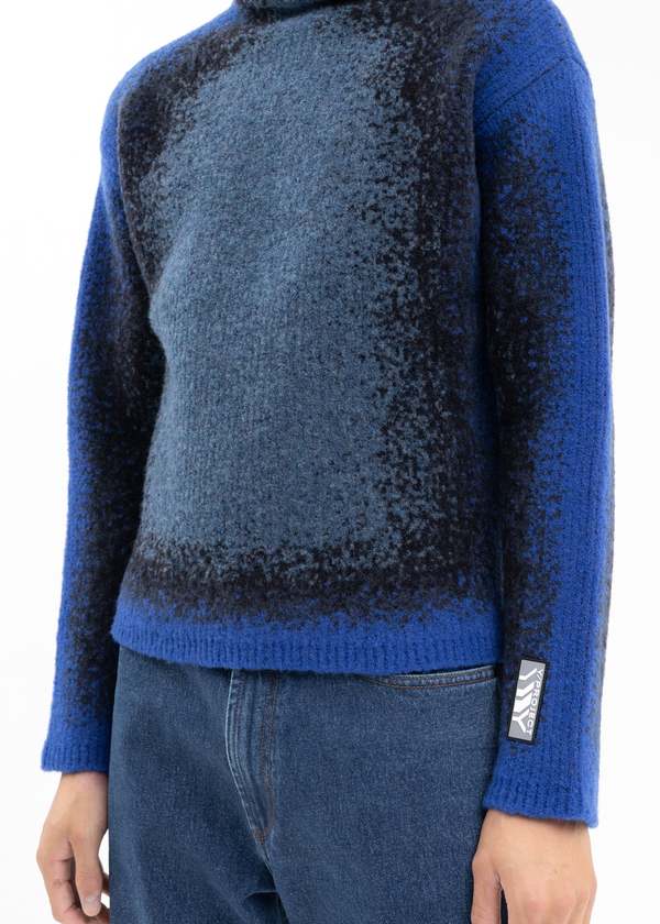 Y/project GRADIENT HEAVY KNIT TURTLENECK - BLUE/BLACK/GREY