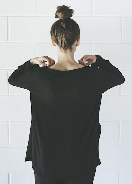 Black Crane Long Slit Top | Black Black Crane Long Slit Top | Black