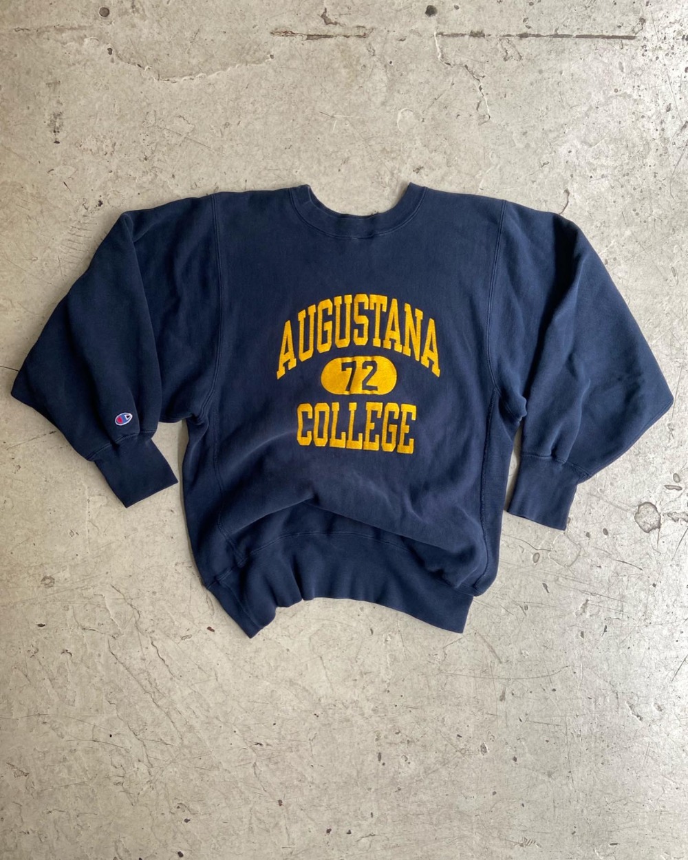 Champion sweaters hotsell vintage 80