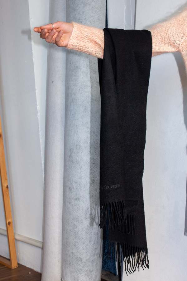 Cashmere Burberry Scarf - Black | Garmentory display picture 1