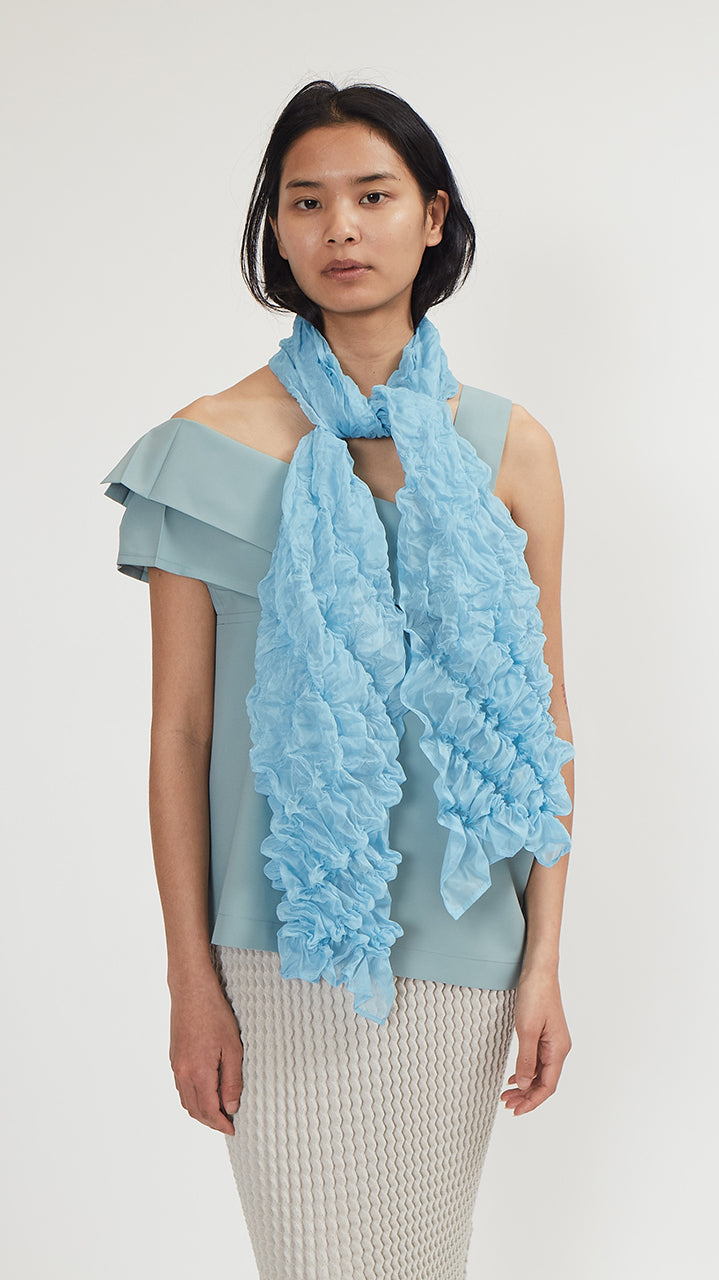 国内買付 PLEATSPLEASE ISSEY MIYAKE GRAINY DOTS SHIBORI SCARF GRAINY DOTS SHIBORI SCARF Stole Dark Green – ISSEY MIYAKE EU