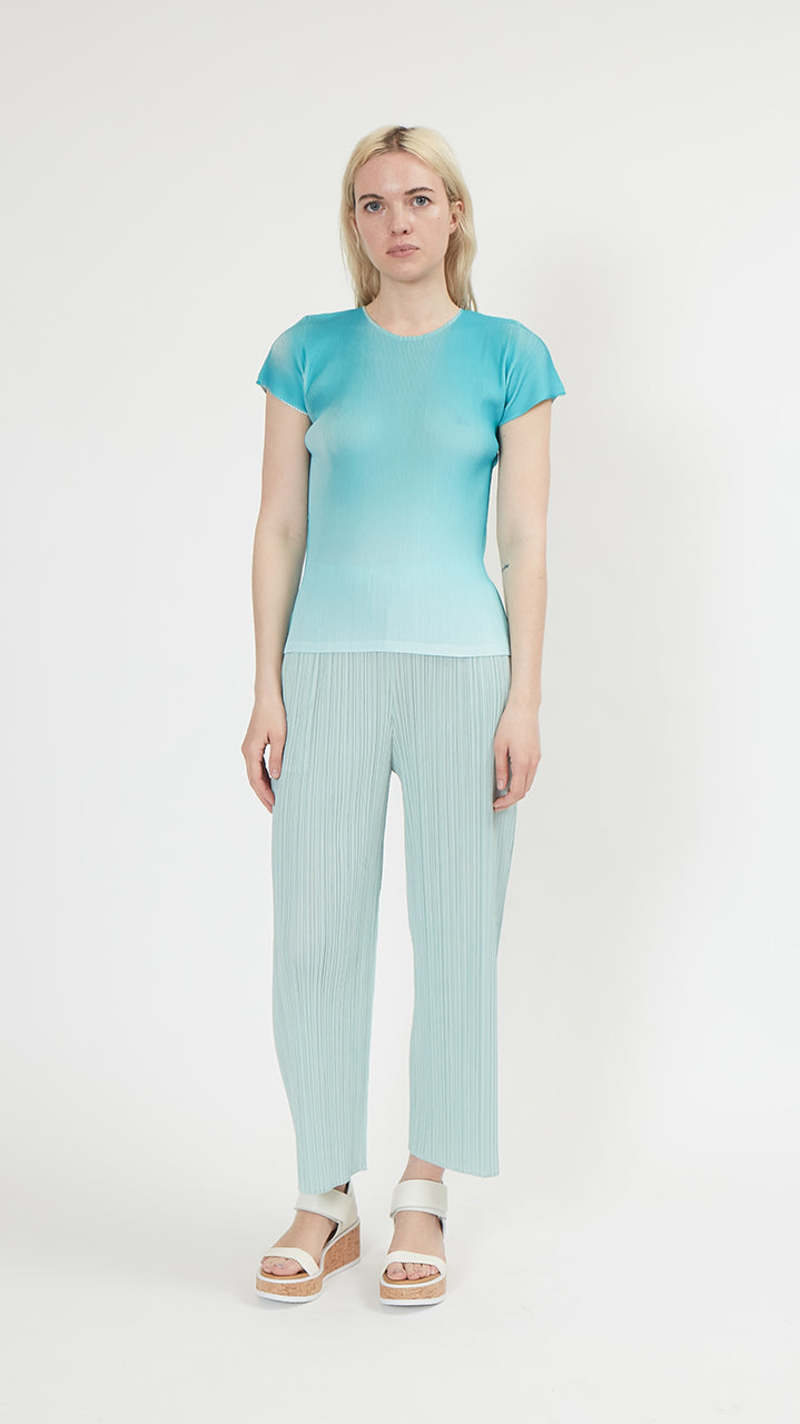 MIST APRIL / PLEATS PLASE｜ファッション