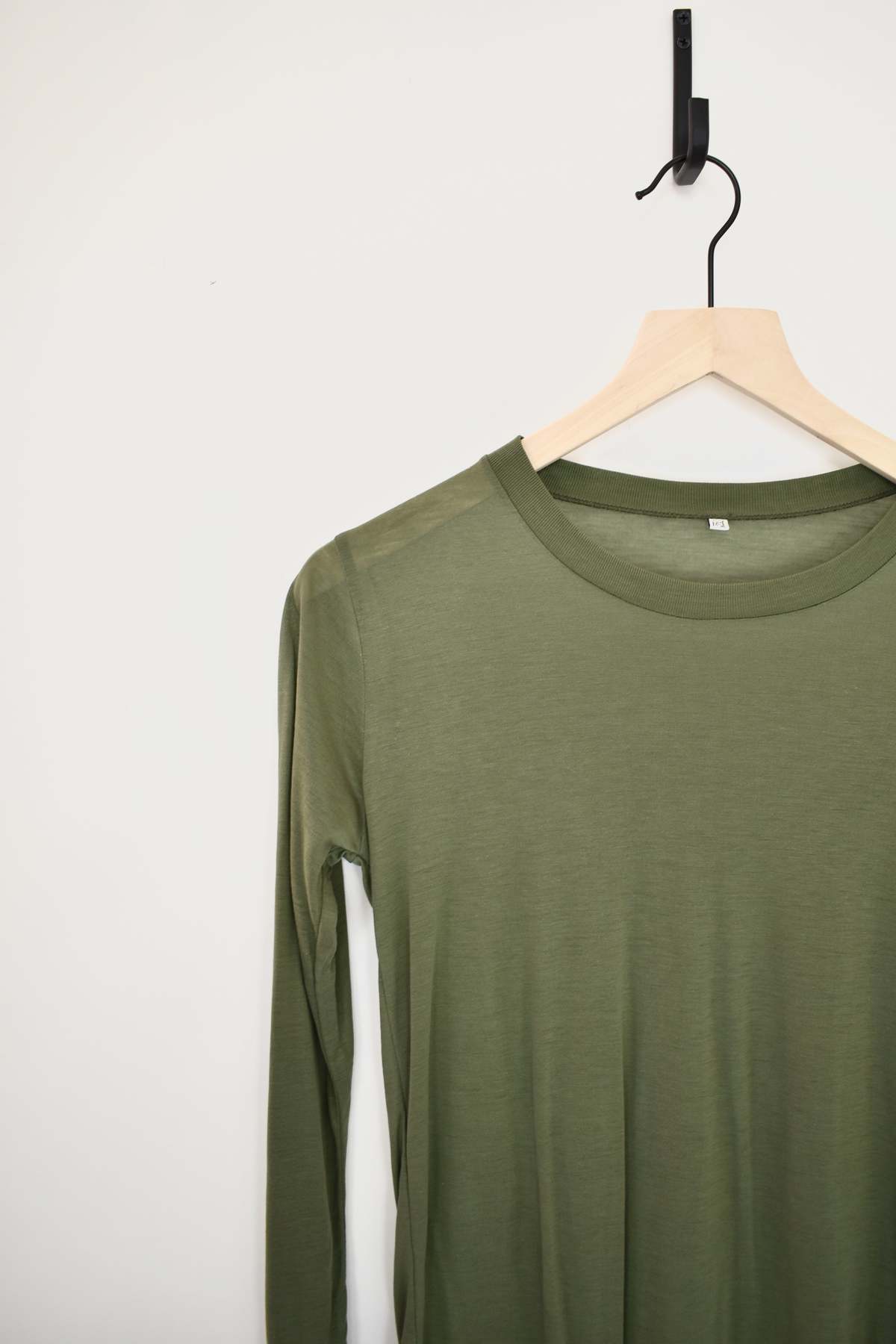 トップス BASERANGE - LONGSLEEVE / APACHE GREEN Baserange Long Sleeve Tee - Apache Green | Garmentory