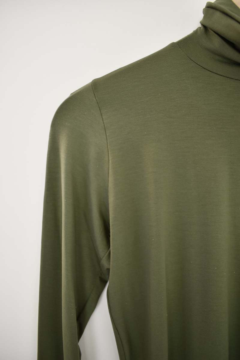 トップス BASERANGE - LONGSLEEVE / APACHE GREEN Baserange-Longsleeve-Tee---